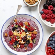 Čia puding sa bobičastim voćem