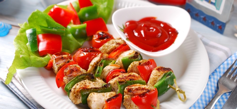 Letnji pileći ražnjići