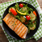 Losos u marinadi od senfa i meda