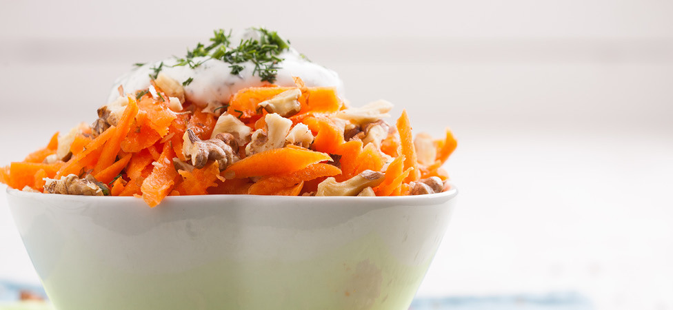 Osvežavajuća salata sa bebi šargarepom