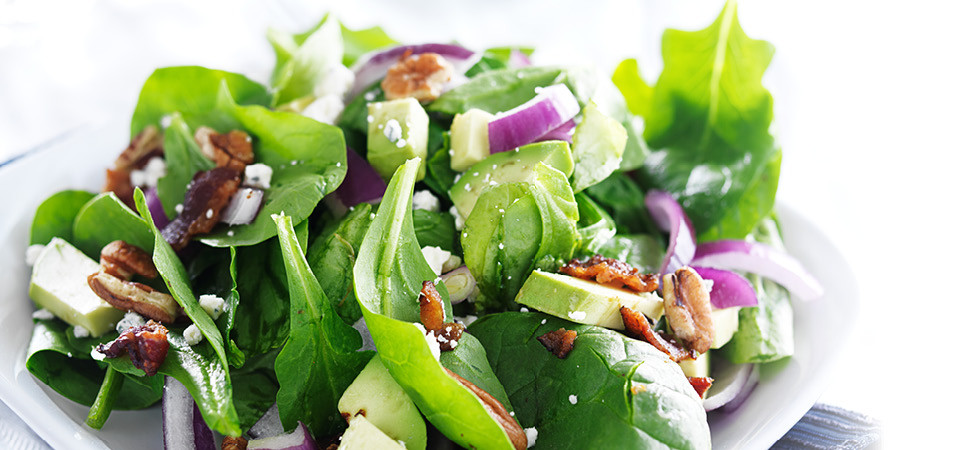 Proleće u tanjiru: Salata sa bebi spanaćem