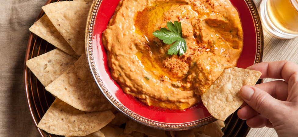 Humus od pečene paprike