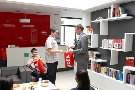 Kompanija-IDEA-nagradila-uspeh-mladih-matematičara-m2