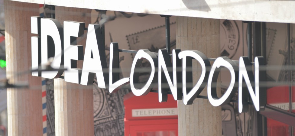 IDEA London vam poklanja kišobran