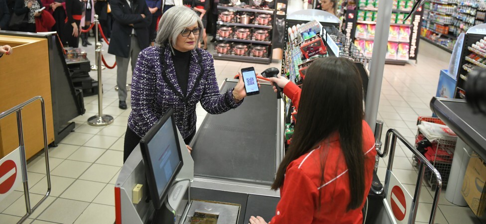 Prvo instant plaćanje na prodajnom mestu IPS QR kodom u Srbiji