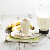 Proteinski šejk sa bananom i puterom od kikirikija