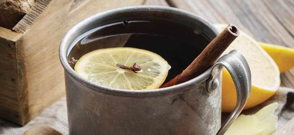 Detoks napitak sa đumbirom i cimetom