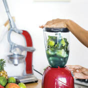 Detox napitak sa spirulinom