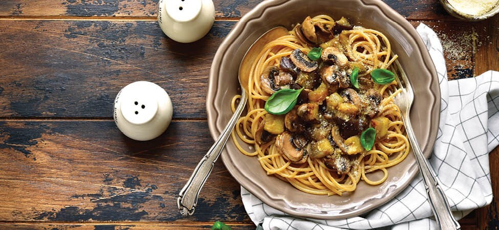 Pasta sa kremastim sosom i pečurkama