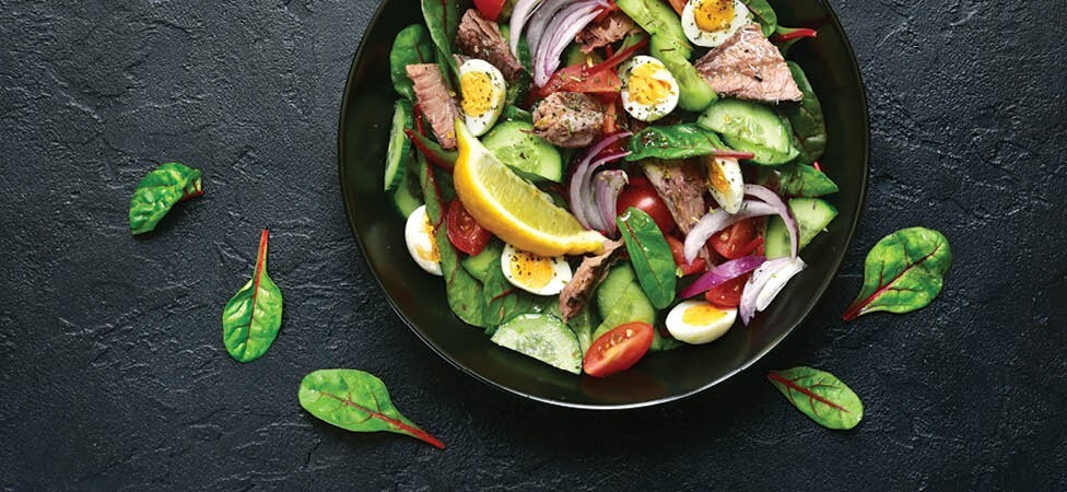 Salata sa tunom i avokadom