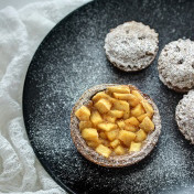 Mini pite sa jabukama