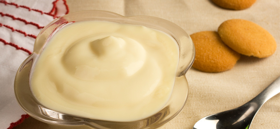 Vanila puding sa bananom i plazmom