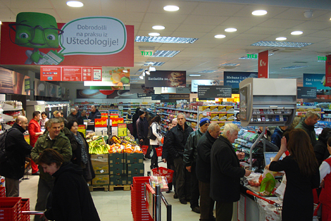 OTVORENA-KONZUM-PRODAVNICA-U-GORNJEM-VAKUFU-USKOPLJU-m