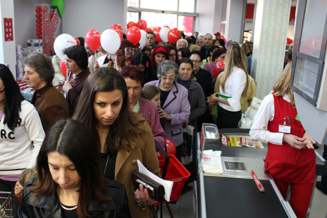 Otvorena-Konzum-prodavnica-u-Gradačcu-1