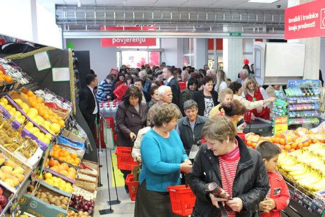 Otvorena-Konzum-prodavnica-u-Gradačcu2