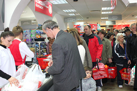 Otvorena Konzum maxi prodavnica u Laktašima 1