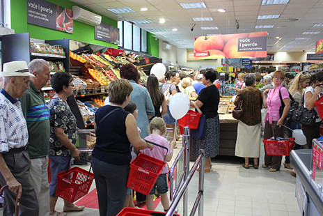 Otvorene dvije Konzum prodavnice u Tuzli 1